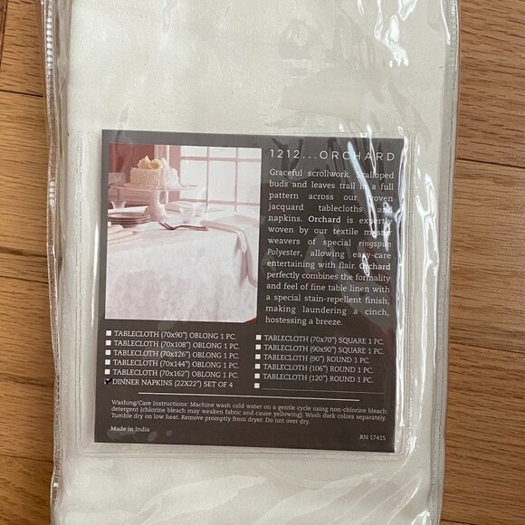 NEW Sferra Dinner Napkins - 1212 Orchard Ivory (set of 4) - Picture 2 of 2
